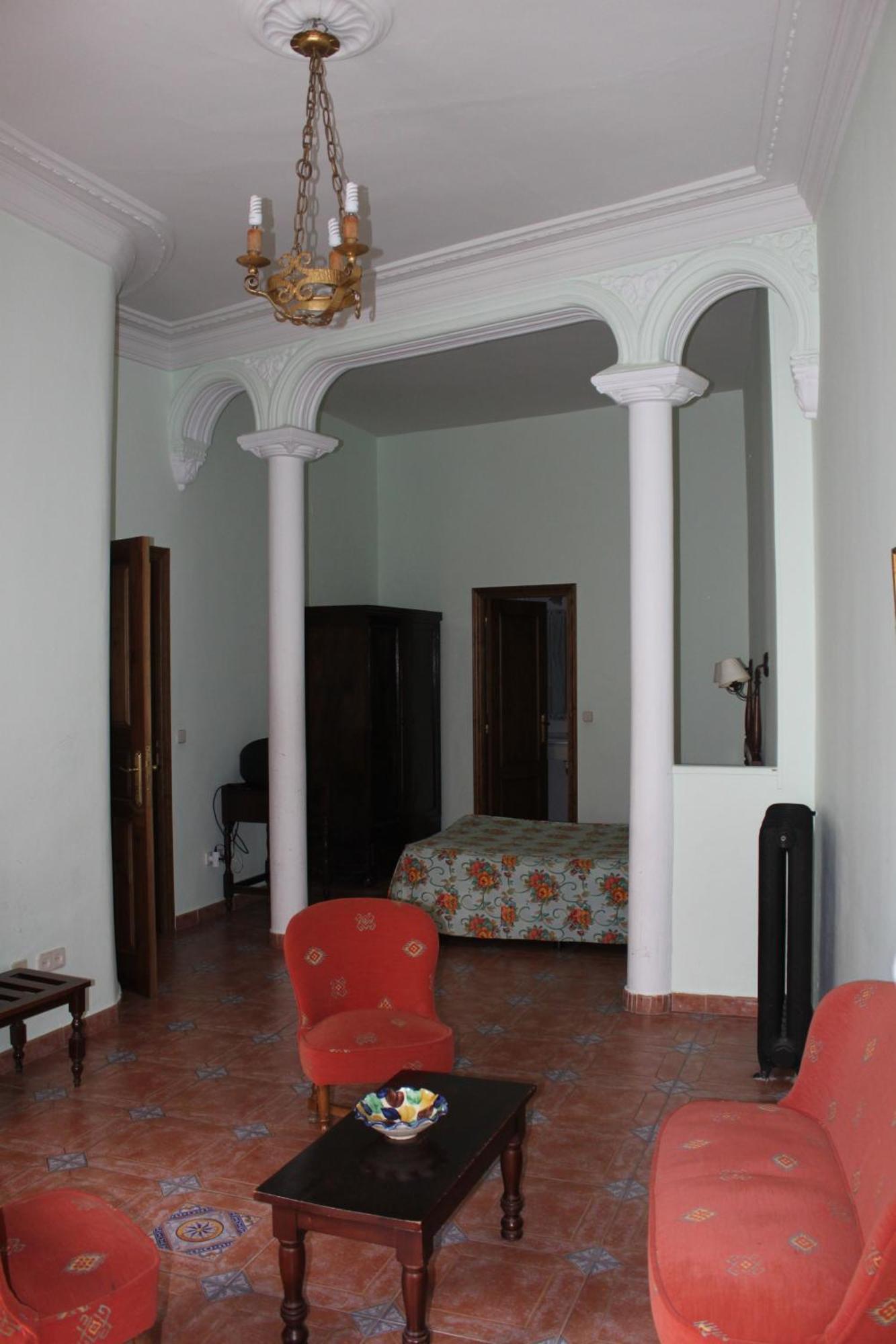 Rey Niño Hotel 2*