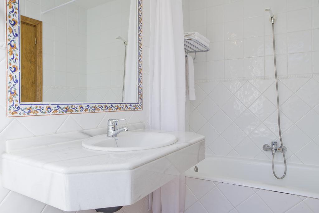 Hotel Rey Niño Ávila